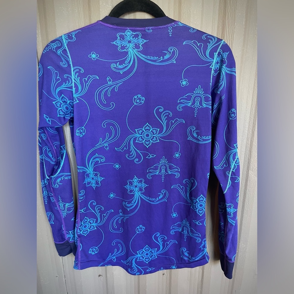 Helly Hansen Base Layer Top Purple Floral Long Sleeve Crew Neck sz M - Picture 4 of 8